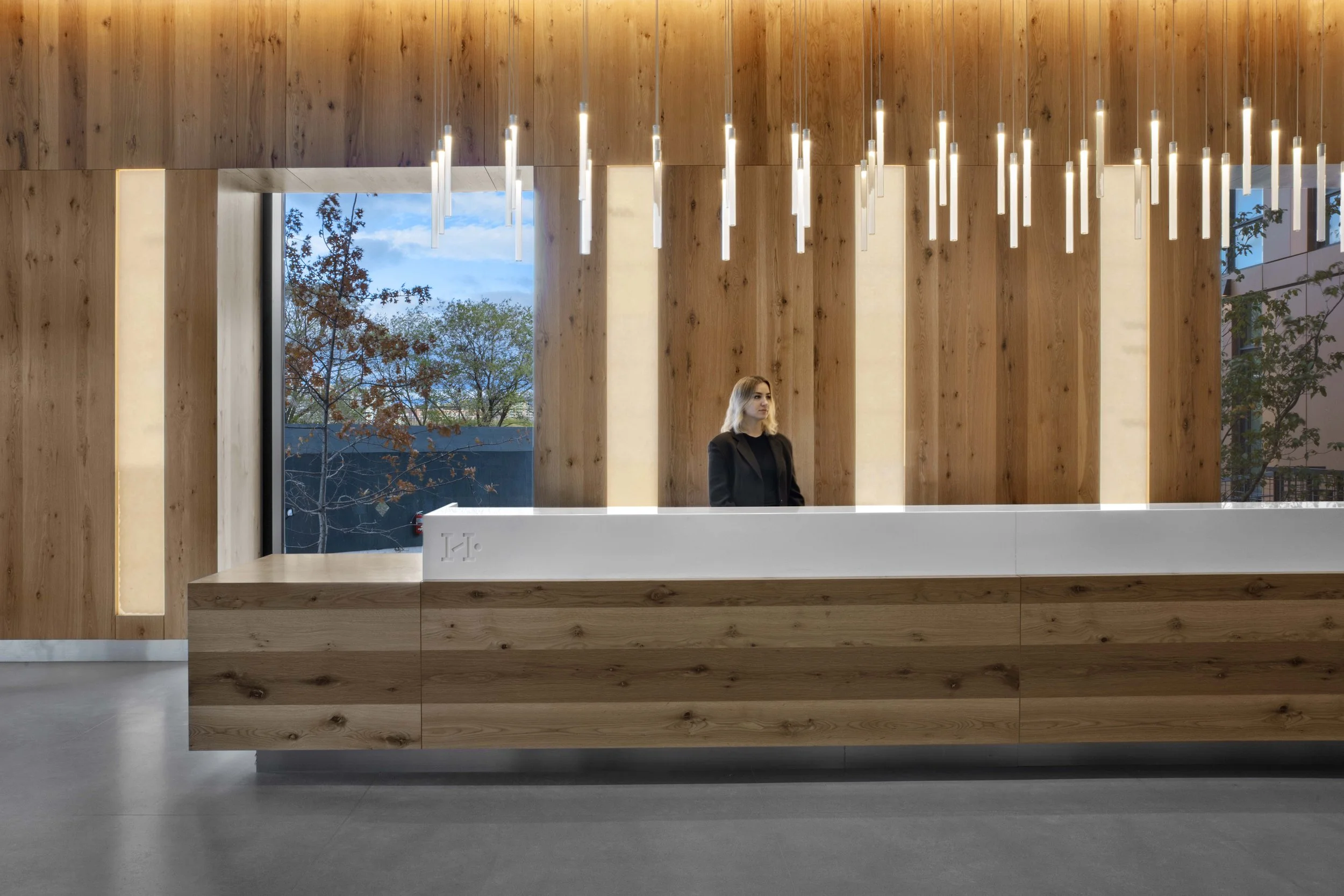 Spacesmith — Halletts Point